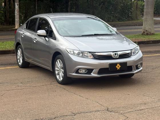 HONDA CIVIC 2.0 LXR 16V FLEX 4P AUTOMÁTICO
